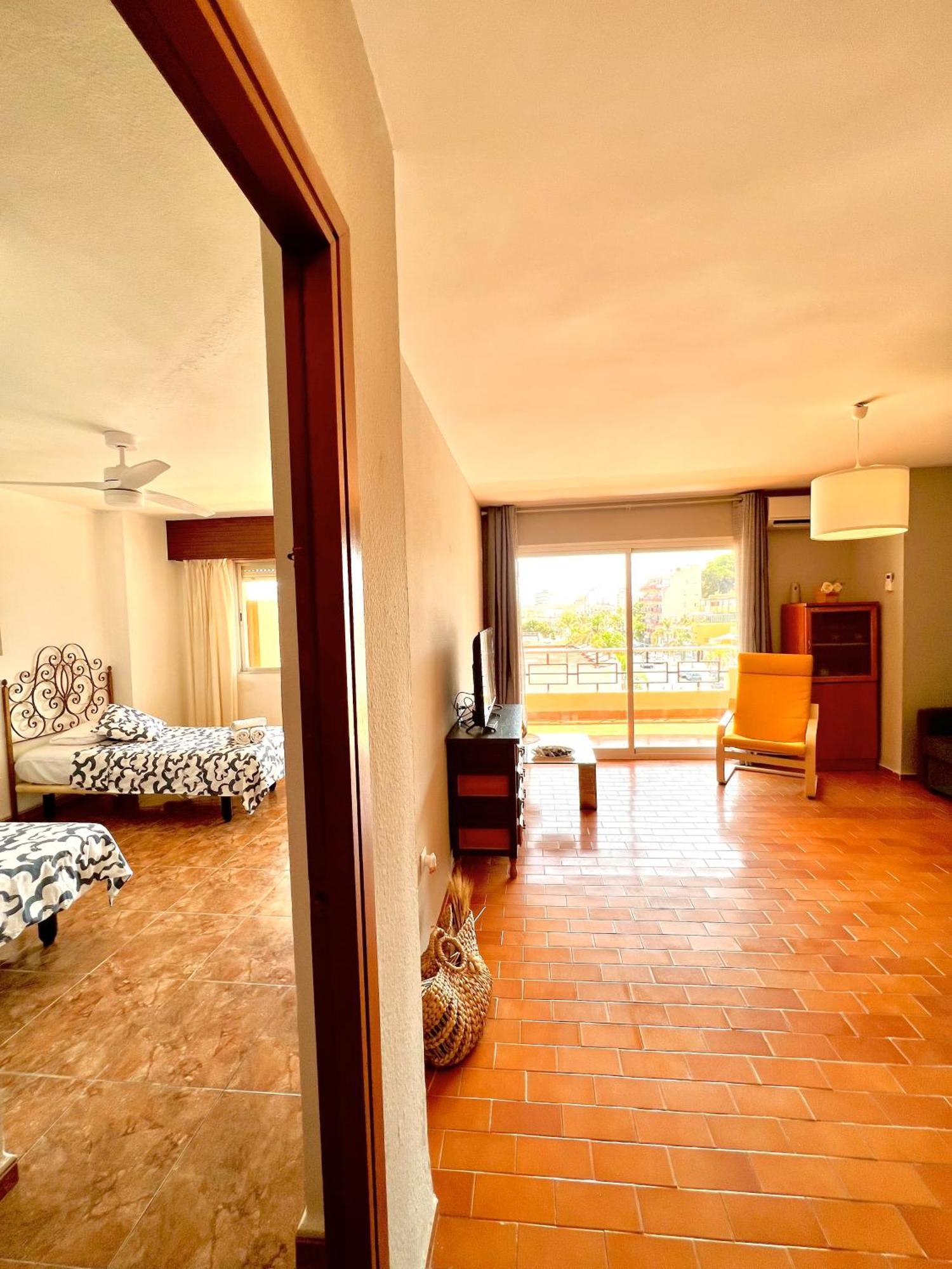 Torremolinos Carihuela Nucleo Cristal Apartment Exterior foto